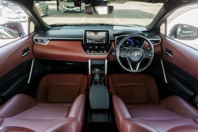 TOYOTA COROLLA CROSS 1.8 HYBRID PREMIUM SAFETY ปี2021 (2ขธ3465)