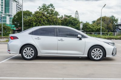 TOYOTA ALTIS 1.6 G AT ปี 2021 (1ขษ6718)