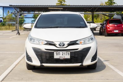 TOYOTA YARIS 1.2 E AT ปี2018 (ขก2178)