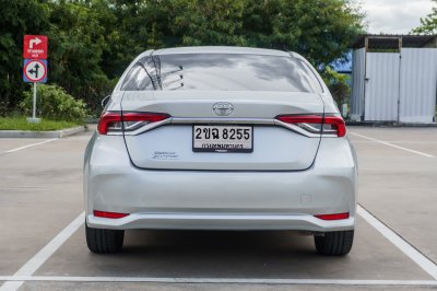 TOYOTA ALTIS 1.6 G AT ปี 2021 (2ขฉ8255)