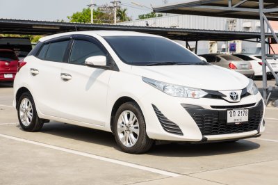 TOYOTA YARIS 1.2 E AT ปี2018 (ขก2178)