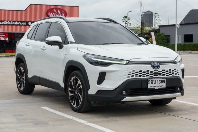 TOYOTA COROLLA CROSS 1.8 HEV PREMIUM LUXURY ปี2024 (5ขบ1369)