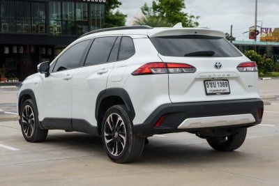 TOYOTA COROLLA CROSS 1.8 HEV PREMIUM LUXURY ปี2024 (5ขบ1369)