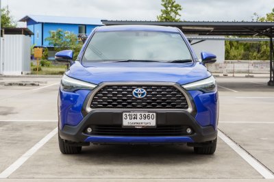 TOYOTA COROLLA CROSS 1.8 HYBRID PREMIUM ปี2022 (3ขฆ3960)