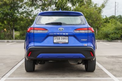 TOYOTA COROLLA CROSS 1.8 HYBRID PREMIUM ปี2022 (3ขฆ3960)