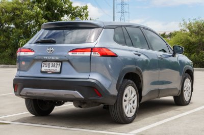 TOYOTA COROLLA CROSS 1.8 SPORTS ปี2021 (2ขฎ3821)