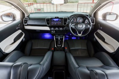 HONDA CITY 1.0 SV ปี2020 (1ขต8243)