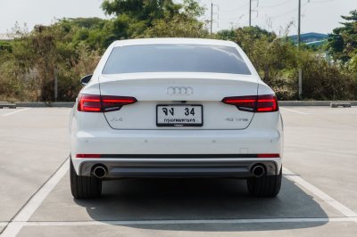 AUDI A4 2.0 TFSI S LINE SEDAN ปี2019 (จง34)