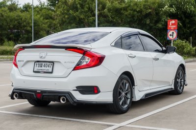 HONDA CIVIC 1.8 EL ปี2020 (1ขณ4047)