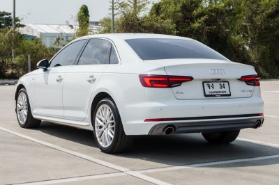 AUDI A4 2.0 TFSI S LINE SEDAN ปี2019 (จง34)