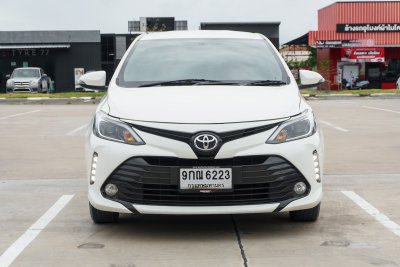 TOYOTA VIOS 1.5 MID ปี2019 (9กณ6223)