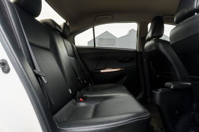 TOYOTA VIOS 1.5 MID ปี2019 (9กณ6223)