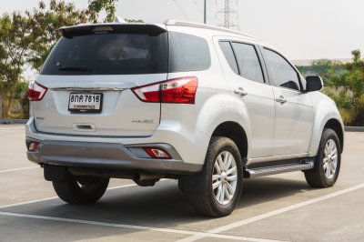 ISUZU MU-X 3.0 DVD AT ปี 2018 (8กค7616)