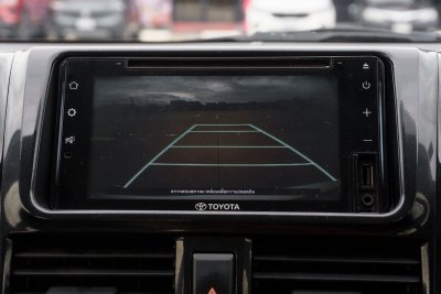 TOYOTA VIOS 1.5 MID ปี2019 (9กณ6223)