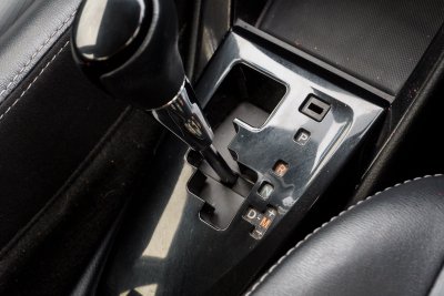 TOYOTA VIOS 1.5 MID ปี2019 (9กณ6223)