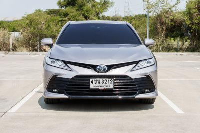 TOYOTA CAMRY 2.5 HEV PREMIUM LUXURY ปี2023 (4ขน3212)