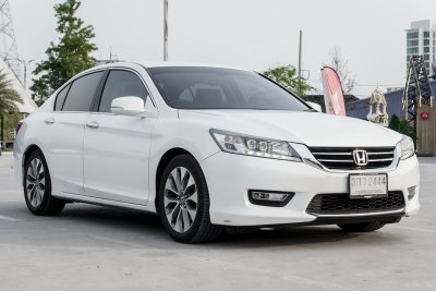 HONDA ACCORD 2.4 EL AT ปี2014 (6ขฌ5562)