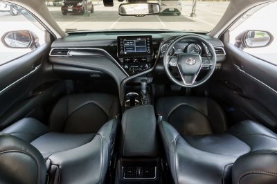 TOYOTA CAMRY 2.5 PREMIUM AT ปี2022 (2ขษ4552)