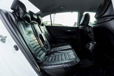 HONDA ACCORD 2.4 EL AT ปี2014 (6ขฌ5562)