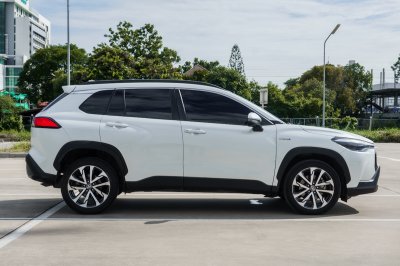 TOYOTA COROLLA CROSS 1.8 HV PREMIUM SAFETY AT ปี 2022 (9กฬ314)