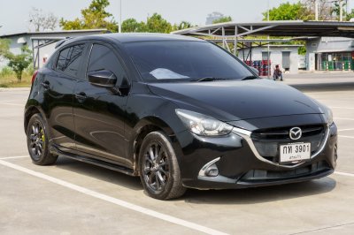 MAZDA 2 1.3 SPORT HIGH CONNECT ปี2018 (กท3901)