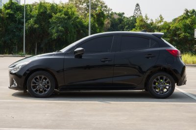 MAZDA 2 1.3 SPORT HIGH CONNECT ปี2018 (กท3901)