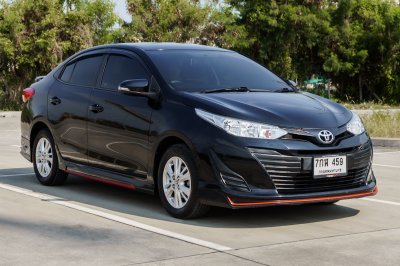 TOYOTA YARIS ATIV 1.2 E AT ปี 2018 (7กฬ459)