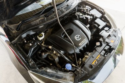 MAZDA 2 1.3 SPORT HIGH CONNECT ปี2018 (กท3901)