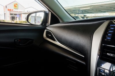 TOYOTA YARIS ATIV 1.2 E AT ปี 2018 (7กฬ459)