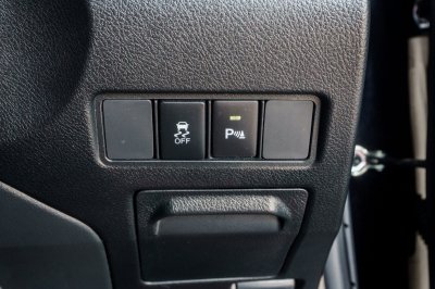 TOYOTA YARIS ATIV 1.2 E AT ปี 2018 (7กฬ459)