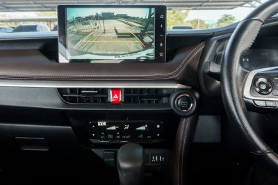 TOYOTA YARIS ATIV 1.2 SMART AT ปี2023 (กษ8011)