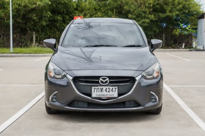 MAZDA 2 1.3 HIGH CONNECT AT ปี 2018 (7กท4247)