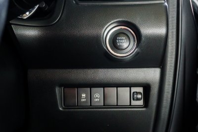 SUZUKI SWIFT 1.2 GLX ปี2019 (2ขษ3196)