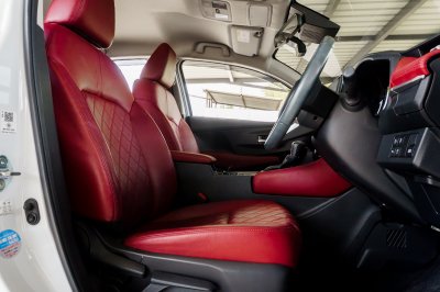 TOYOTA YARIS ATIV 1.2 PREMIUM LUXURY AT ปี 2023 (4ขต9378)