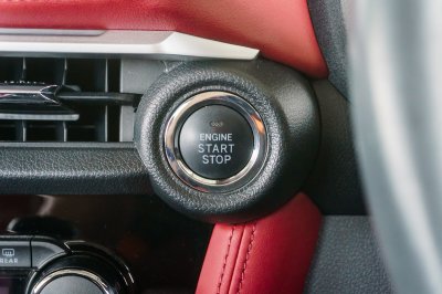 TOYOTA YARIS ATIV 1.2 PREMIUM LUXURY AT ปี 2023 (4ขต9378)