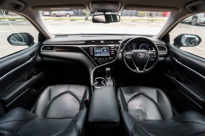 TOYOTA CAMRY 2.0 G AT ปี 2018 (5กณ819)