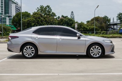 TOYOTA CAMRY 2.5 SPORT ปี2023 (4ขธ8603)