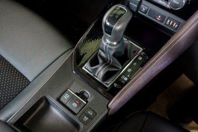 TOYOTA YARIS ATIV 1.2 PREMIUM AT ปี 2023 (4ขษ5647)
