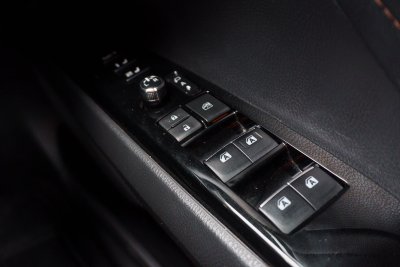 TOYOTA CAMRY 2.0 G AT ปี 2018 (5กณ819)