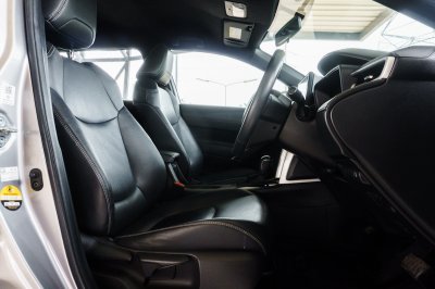 TOYOTA COROLLA CROSS 1.8 HYBRID SMART ปี2021 (2ขฎ1073)