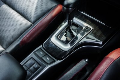 TOYOTA FORTUNER 2.4 LEGENDER ปี2022 (กน7566)