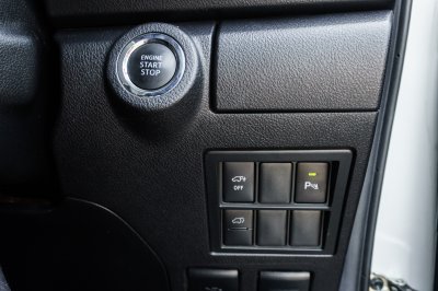 TOYOTA FORTUNER 2.4 LEGENDER ปี2022 (กน7566)