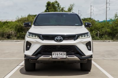 TOYOTA FORTUNER 2.8 LEGENDER 4WD AT ปี2021 (4ขฉ5424)