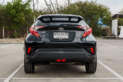 TOYOTA C-HR 1.8 MID AT ปี 2018 (8กน5075)