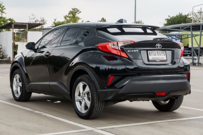 TOYOTA C-HR 1.8 MID AT ปี 2018 (8กน5075)