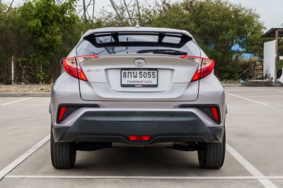 TOYOTA C-HR 1.8 MID AT ปี 2019 (8กน5055)