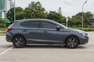HONDA CITY 1.5 E:HEV RS (5ประตู) ปี2023 (4ขร180)
