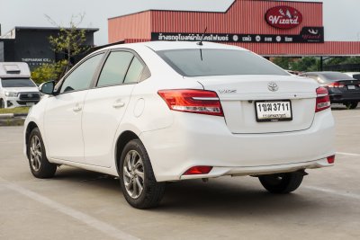TOYOTA VIOS 1.5 MID AT ปี 2020 (1ขฆ3711)