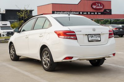 TOYOTA VIOS 1.5 MID AT ปี 2020 (1ขค7219)