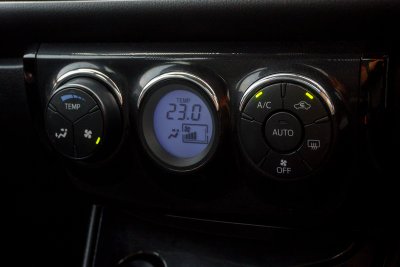 TOYOTA VIOS 1.5 MID AT ปี 2020 (1ขค7219)